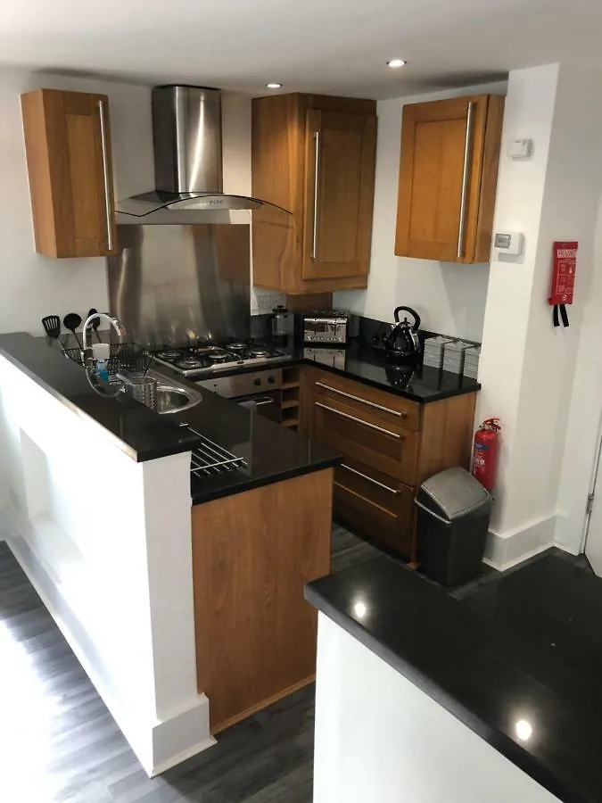 Bournemouth Hot Tub & Sauna Holiday Let Apartmán