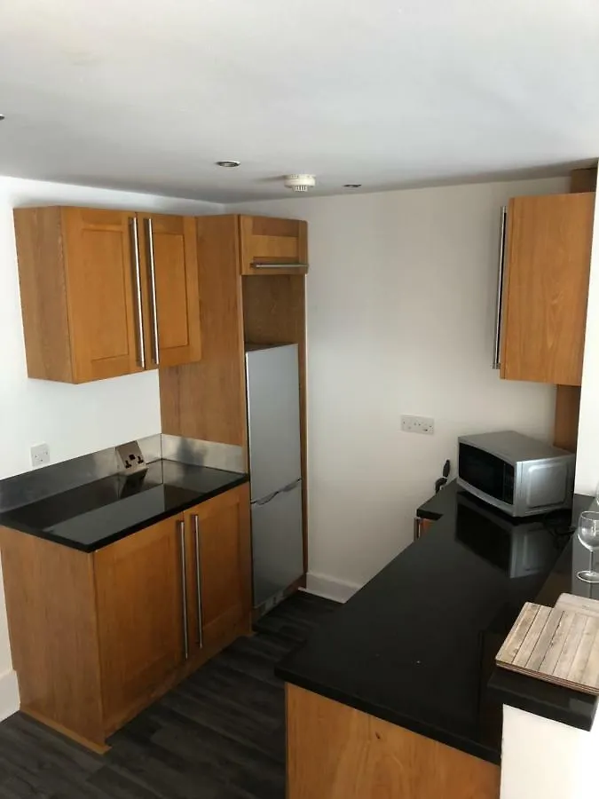 Bournemouth Hot Tub & Sauna Holiday Let