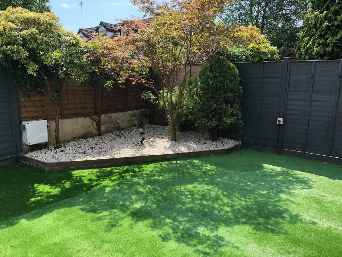 Apartment Bournemouth Hot Tub & Sauna Holiday Let